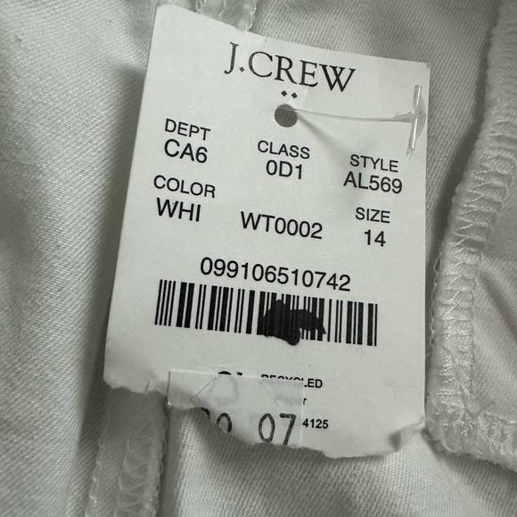 J.Crew 9” Frankie Bermuda Chino Short in White Size 14 Plus Size - Picture 4 of 8